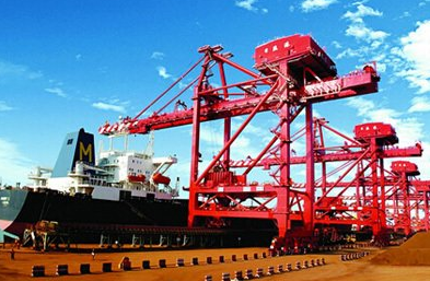 為何寧波國際物流服裝進口通關一定要重視“快”？