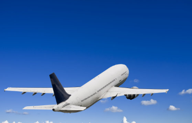 國務院聯(lián)防聯(lián)控體制舉辦記者招待會，詳細介紹提高國際物流安全通道工作能力工作情況