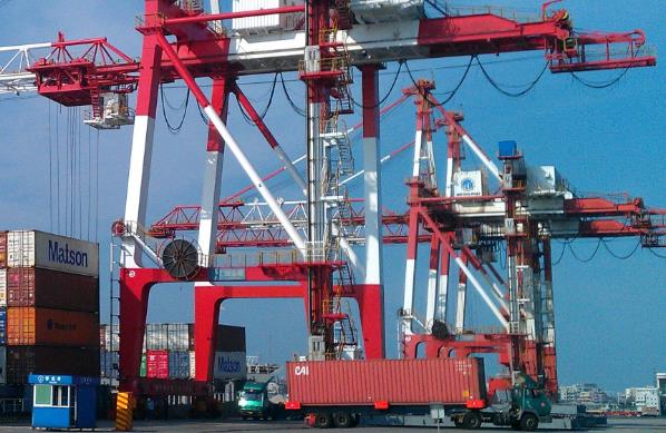 一直以來(lái)，國(guó)際物流在全球貿(mào)易中都發(fā)揮著重要的作用