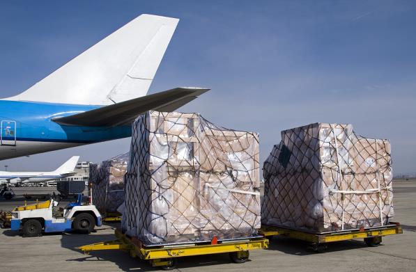 美國空運物流的未來發(fā)展?jié)摿薮?，必將繼續(xù)發(fā)揮著重要的作用