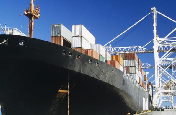 隨著國際貿(mào)易的不斷擴(kuò)大，國際貨代將繼續(xù)發(fā)揮著重要作用