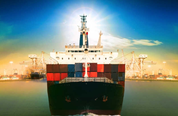 貨代在現(xiàn)代國(guó)際貿(mào)易中的重要性，其對(duì)全球經(jīng)濟(jì)的推動(dòng)作用是什么？