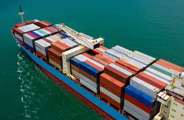 盡管德國(guó)貨代在國(guó)際貿(mào)易中占據(jù)了重要地位，但也面臨著諸多挑戰(zhàn)