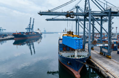 合規(guī)高效?全球直達(dá)：國際貨運(yùn)代理，跨境物流的優(yōu)選伙伴